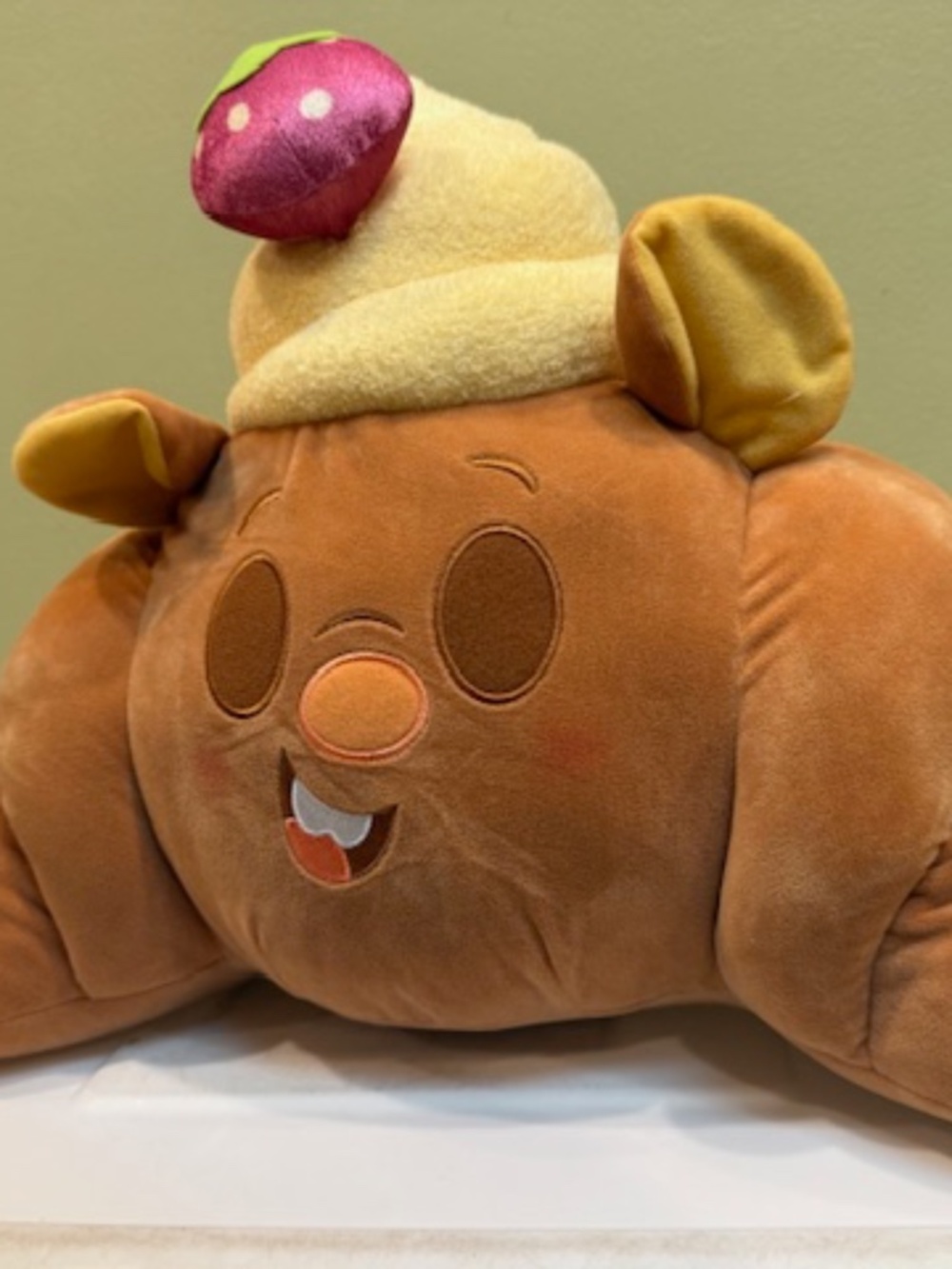 Disney Munchlings Emile Ratatouille Strawberry Croissant Pixar Large 14'' Plush